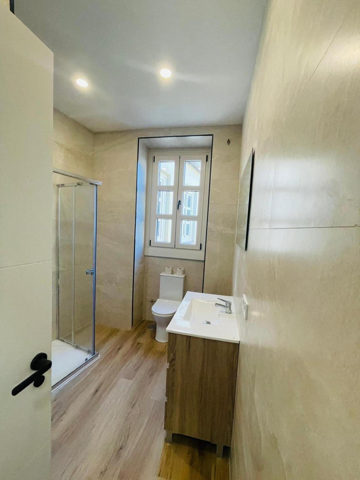 Suites Larios Rooms มาลากา ภายนอก รูปภาพ