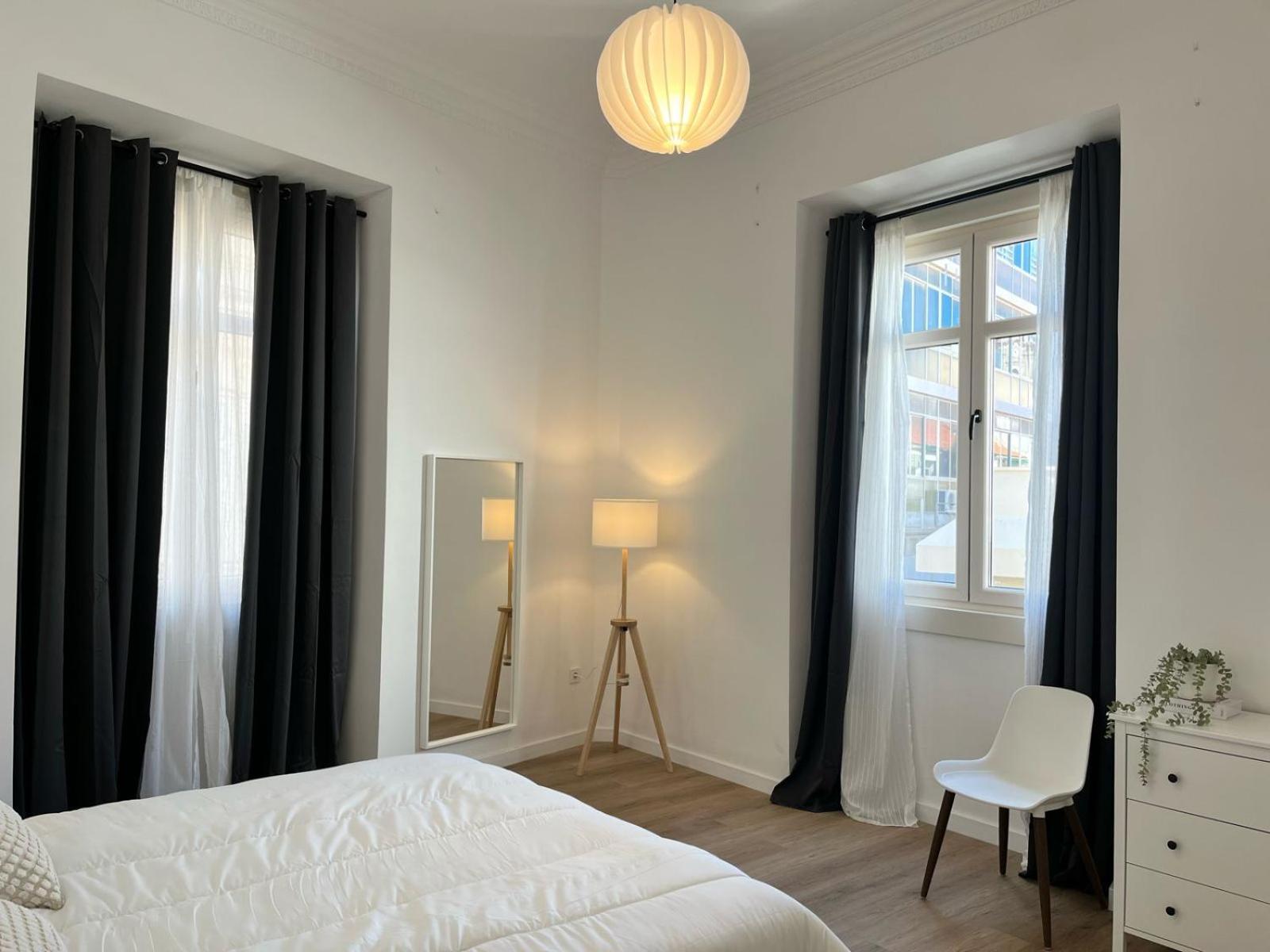 Suites Larios Rooms มาลากา ภายนอก รูปภาพ