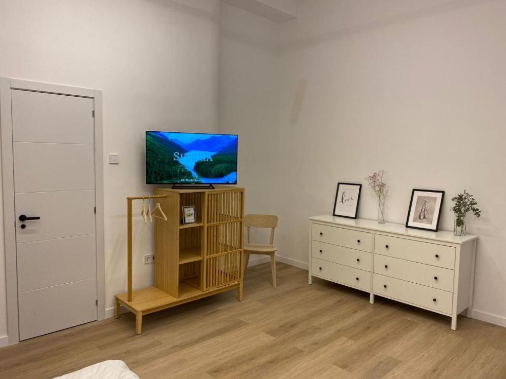 Suites Larios Rooms มาลากา ภายนอก รูปภาพ